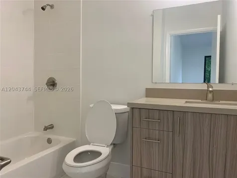 211 NW 7th Court Hallandale Beach FL 33009