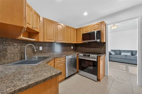 3301 Spanish Moss Terrace Lauderhill FL 33319
