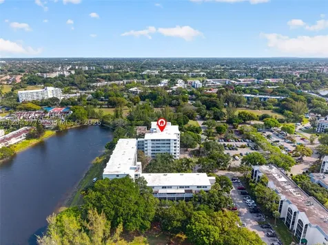 3301 Spanish Moss Terrace Lauderhill FL 33319