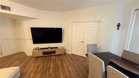 735 SW 148 Avenue Sunrise FL 33325