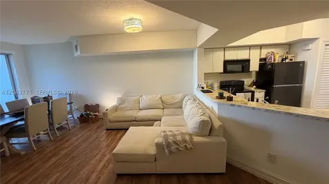 735 SW 148 Avenue Sunrise FL 33325