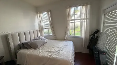 735 SW 148 Avenue Sunrise FL 33325