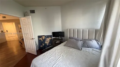 735 SW 148 Avenue Sunrise FL 33325