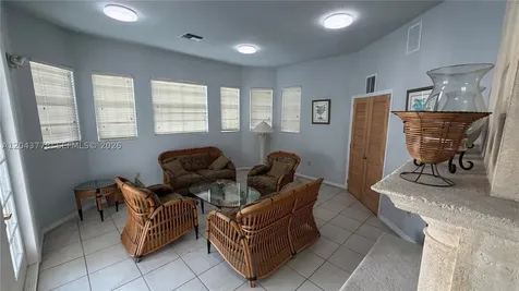 735 SW 148 Avenue Sunrise FL 33325