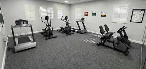735 SW 148 Avenue Sunrise FL 33325