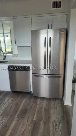 7220 Lake Cir Drive Margate FL 33063