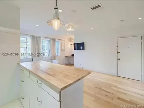840 Michigan Avenue Miami Beach FL 33139