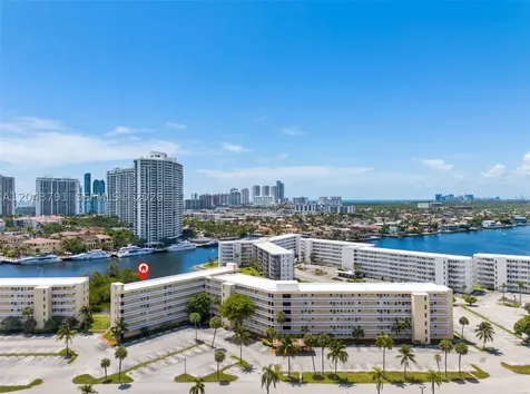 2930 Point East Drive Aventura FL 33160