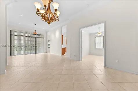 6823 Fabiano Circle Boynton Beach FL 33437