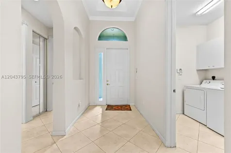 6823 Fabiano Circle Boynton Beach FL 33437