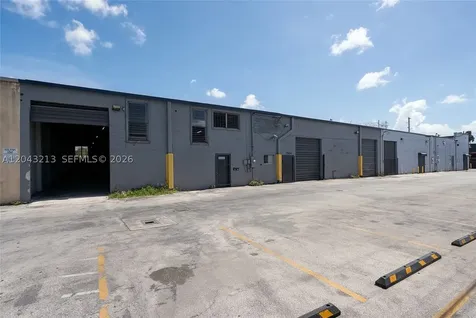 3904 NW 32nd Avenue Miami FL 33142