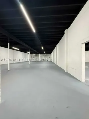 3904 NW 32nd Avenue Miami FL 33142