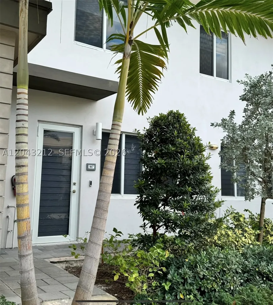 10270 NW 66 Street Doral FL 33178