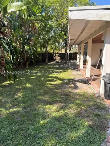 5600 SW 74th Court Miami FL 33143