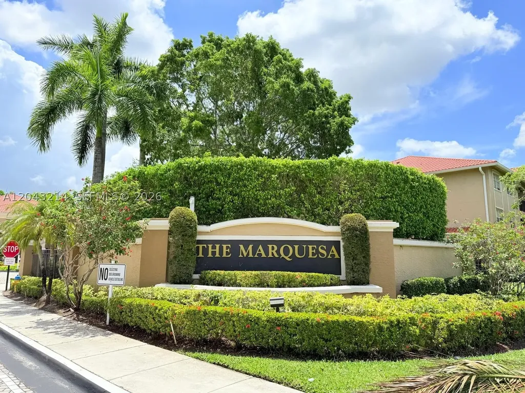 100 SW 117th Terrace Pembroke Pines FL 33025
