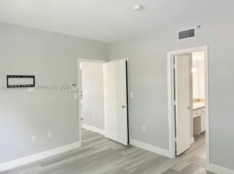 100 SW 117th Terrace Pembroke Pines FL 33025
