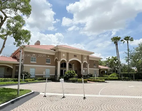 100 SW 117th Terrace Pembroke Pines FL 33025