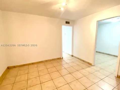 4307 SW 9th Street Miami FL 33134
