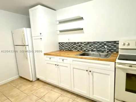 4307 SW 9th Street Miami FL 33134