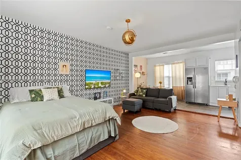 760 Meridian Avenue Miami Beach FL 33139