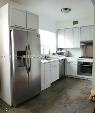 760 Meridian Avenue Miami Beach FL 33139