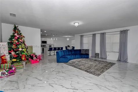 6749 NW 64th Court Ocala FL 33476