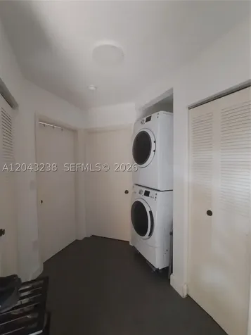 15509 N Miami Lakeway N Miami Lakes FL 33014