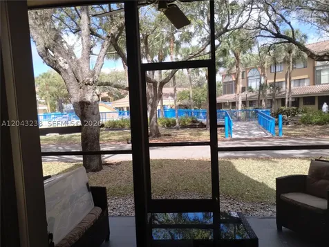 15509 N Miami Lakeway N Miami Lakes FL 33014