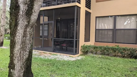 15509 N Miami Lakeway N Miami Lakes FL 33014