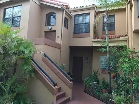15509 N Miami Lakeway N Miami Lakes FL 33014