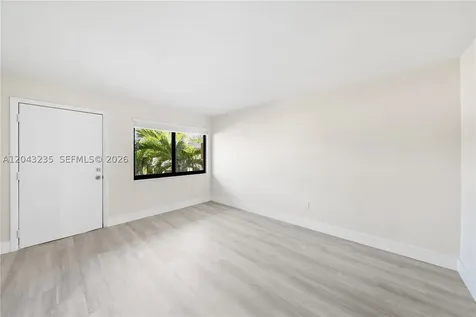 1310 W 29th Street Hialeah FL 33012