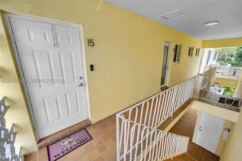 9281 W Bay Harbor Drive Bay Harbor Islands FL 33154