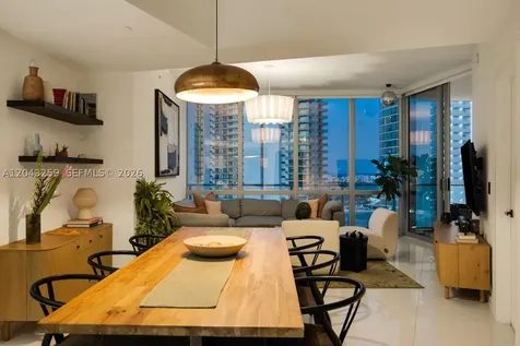 851 NE 1st Avenue Miami FL 33132
