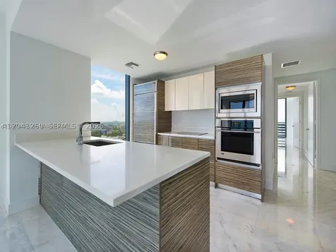 460 NE 28th Street Miami FL 33137