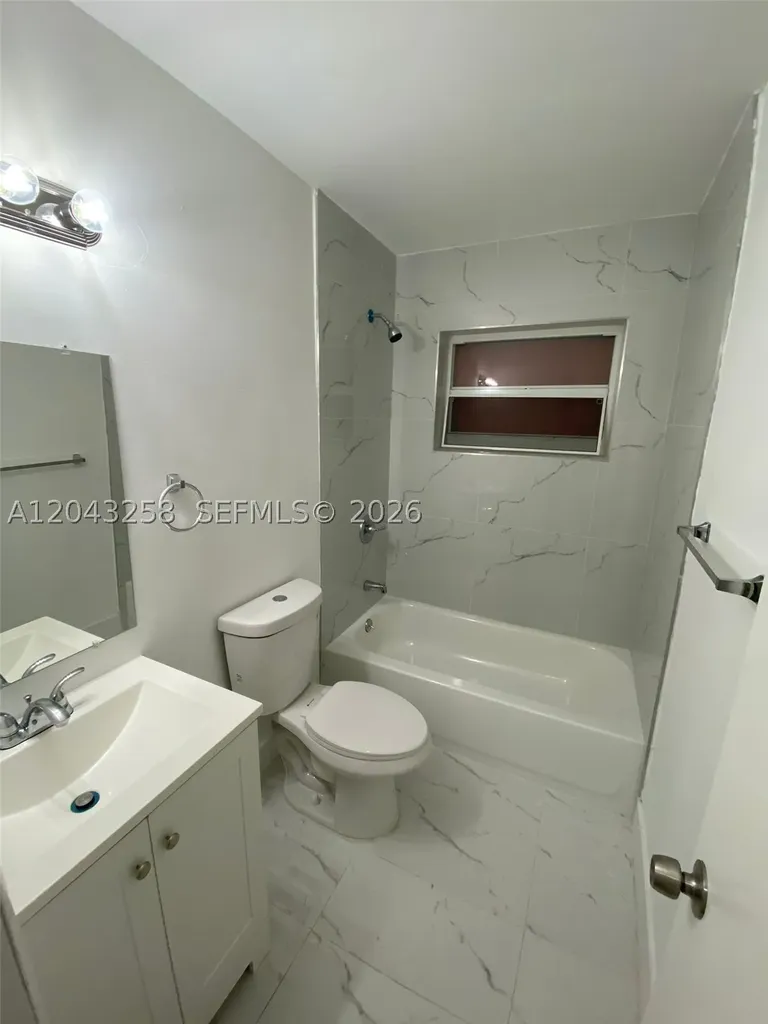 1842 Madison Street Hollywood FL 33020