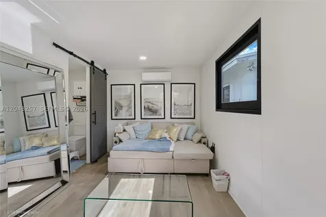 2450 NE 209th Terrace Miami FL 33180