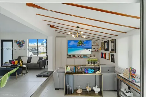 2450 NE 209th Terrace Miami FL 33180