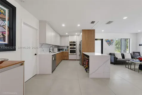 2450 NE 209th Terrace Miami FL 33180