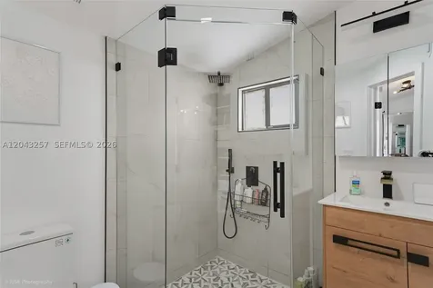 2450 NE 209th Terrace Miami FL 33180