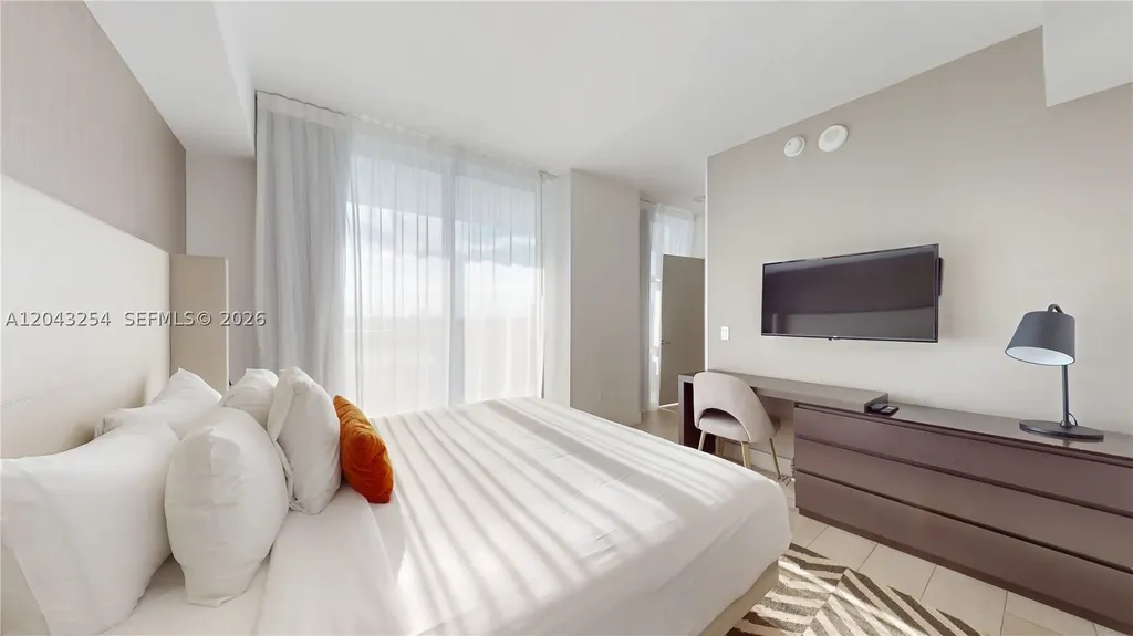 4010 S Ocean Drive Hollywood FL 33019