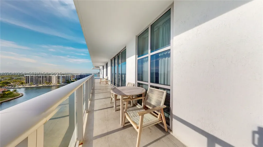 4010 S Ocean Drive Hollywood FL 33019
