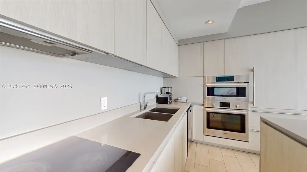 4010 S Ocean Drive Hollywood FL 33019