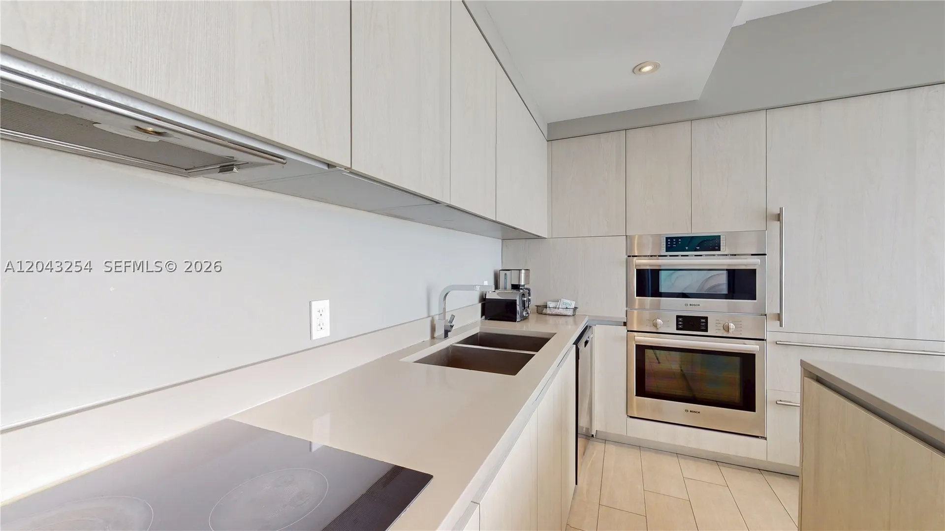 4010 S Ocean Drive Hollywood FL 33019