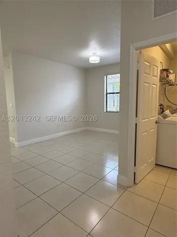 9762 NW 8th Terrace Miami FL 33172