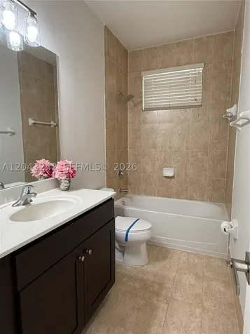 9762 NW 8th Terrace Miami FL 33172