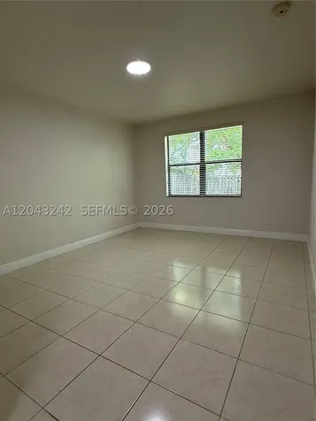 9762 NW 8th Terrace Miami FL 33172