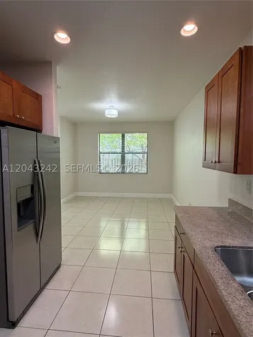 9762 NW 8th Terrace Miami FL 33172