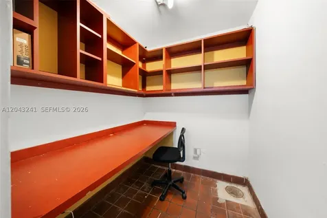 1586 S Dixie Highway Coral Gables FL 33146