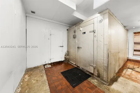 1586 S Dixie Highway Coral Gables FL 33146