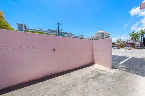 1586 S Dixie Highway Coral Gables FL 33146